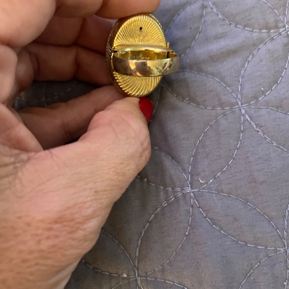 Vintage Avon ring - Picture 4 of 4